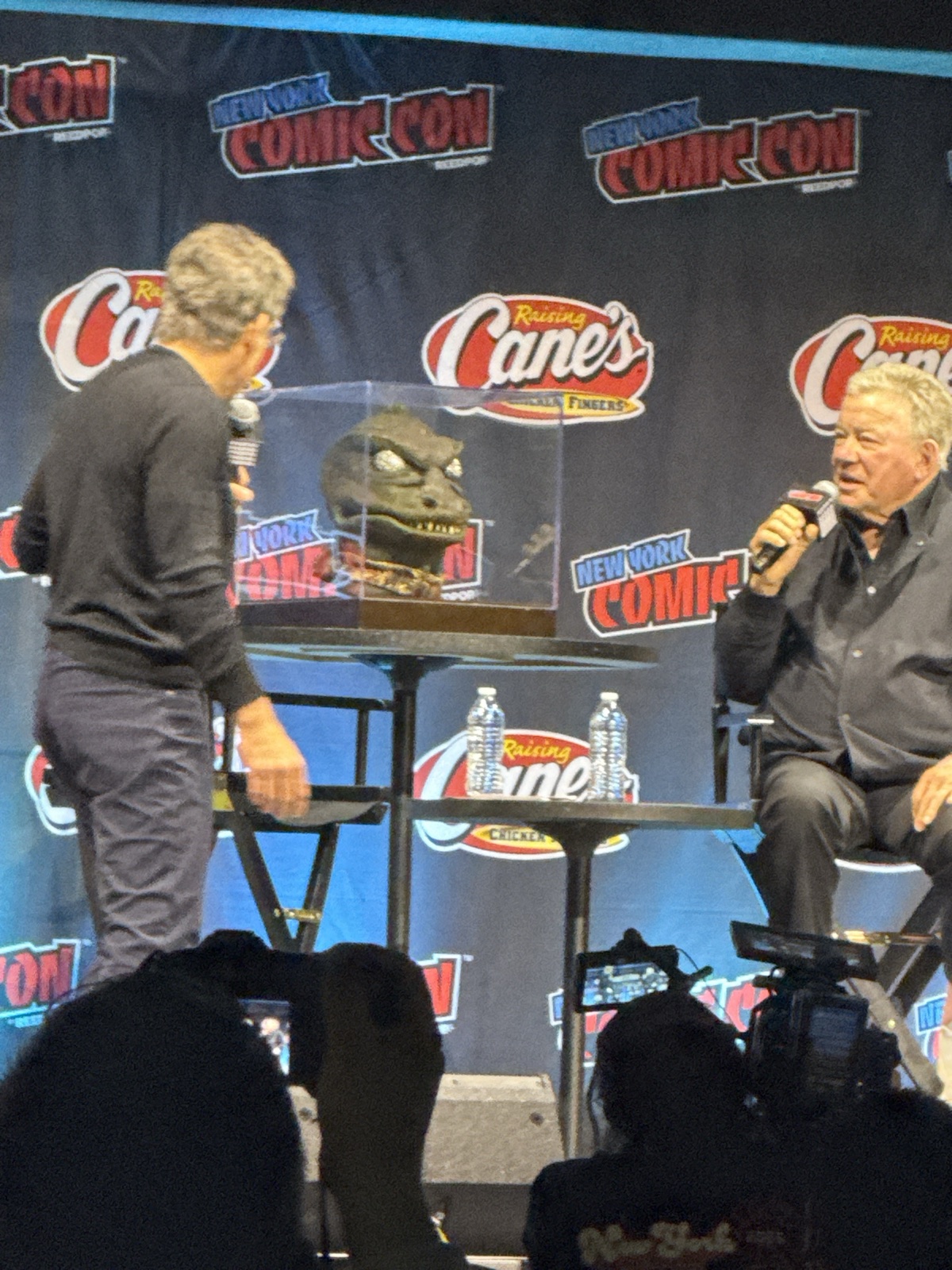 Ben Stiller's Gorn head on stage beside William Shatner